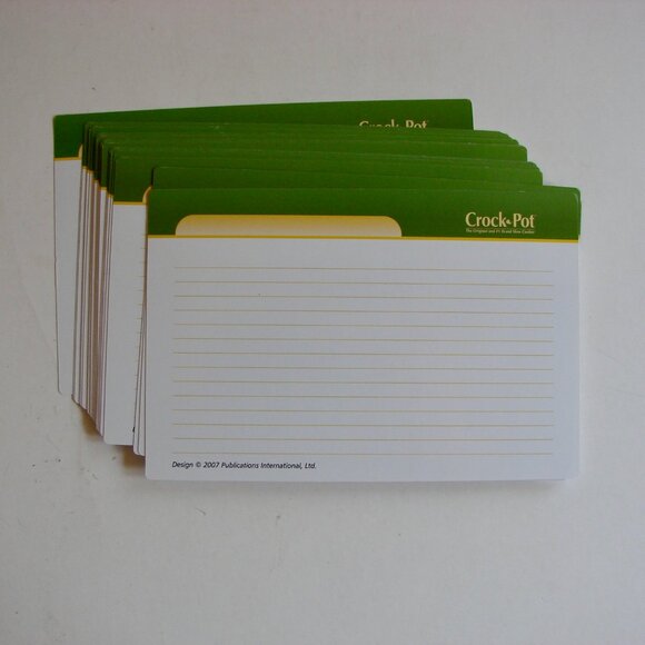 Crock Pot Recipe Cards in Tin Container Slow Cooker Cookbook - Picture 9 of 9